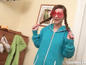 Flirty 18 Year Old In Pajamas Wants To Masturbate